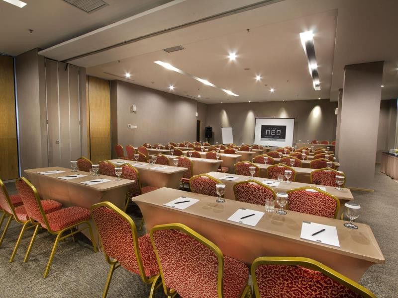 Neo Hotel Tendean Jakarta By Aston Jacarta Exterior foto